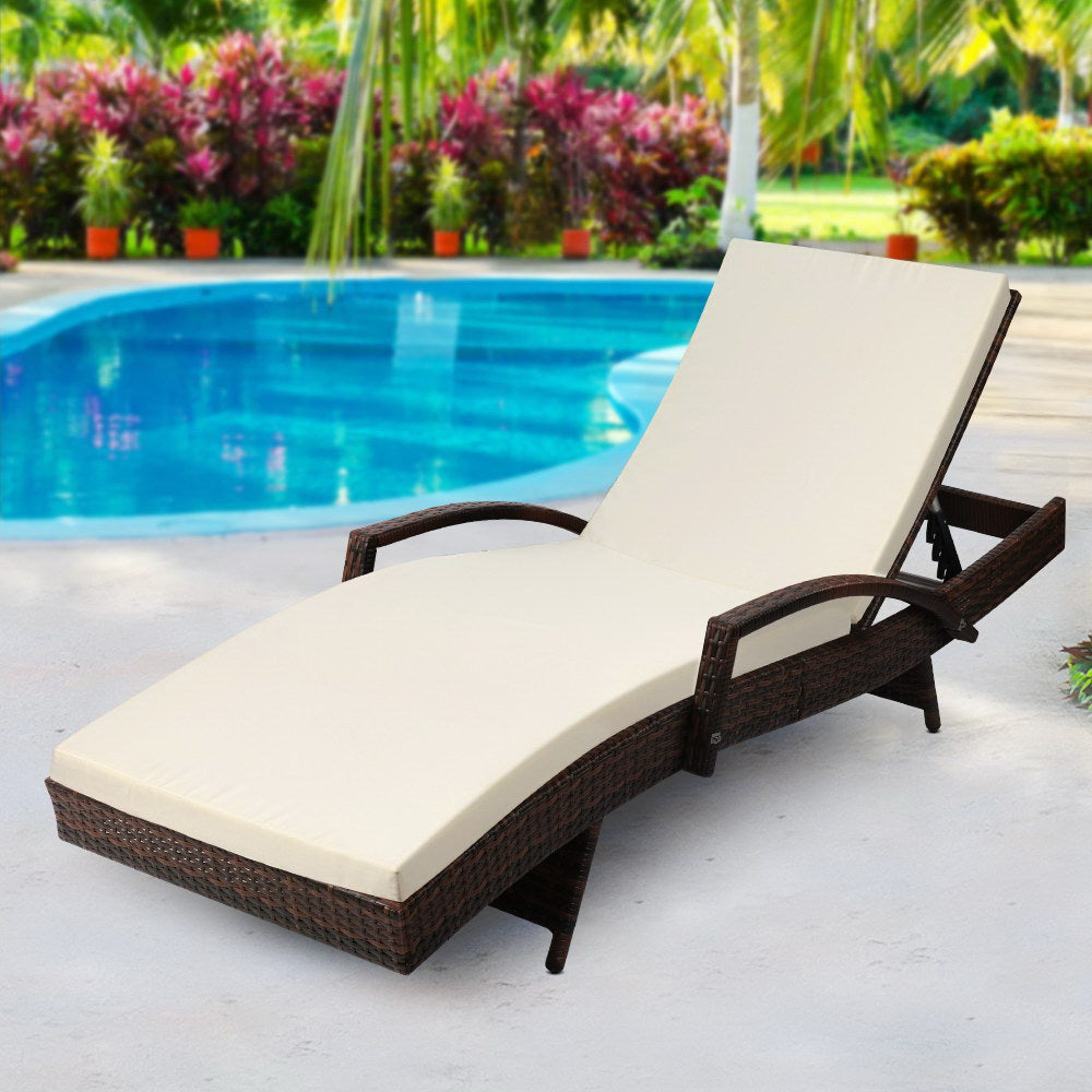 Gardeon Outdoor Sun Lounge - Brown