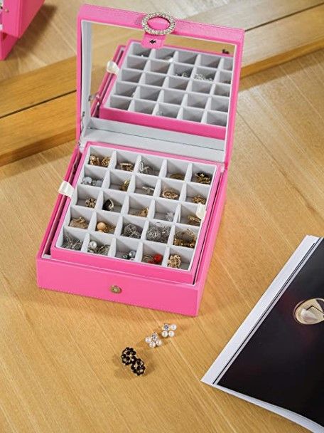 Cubic Buckle Earrings Organizer (Pink)