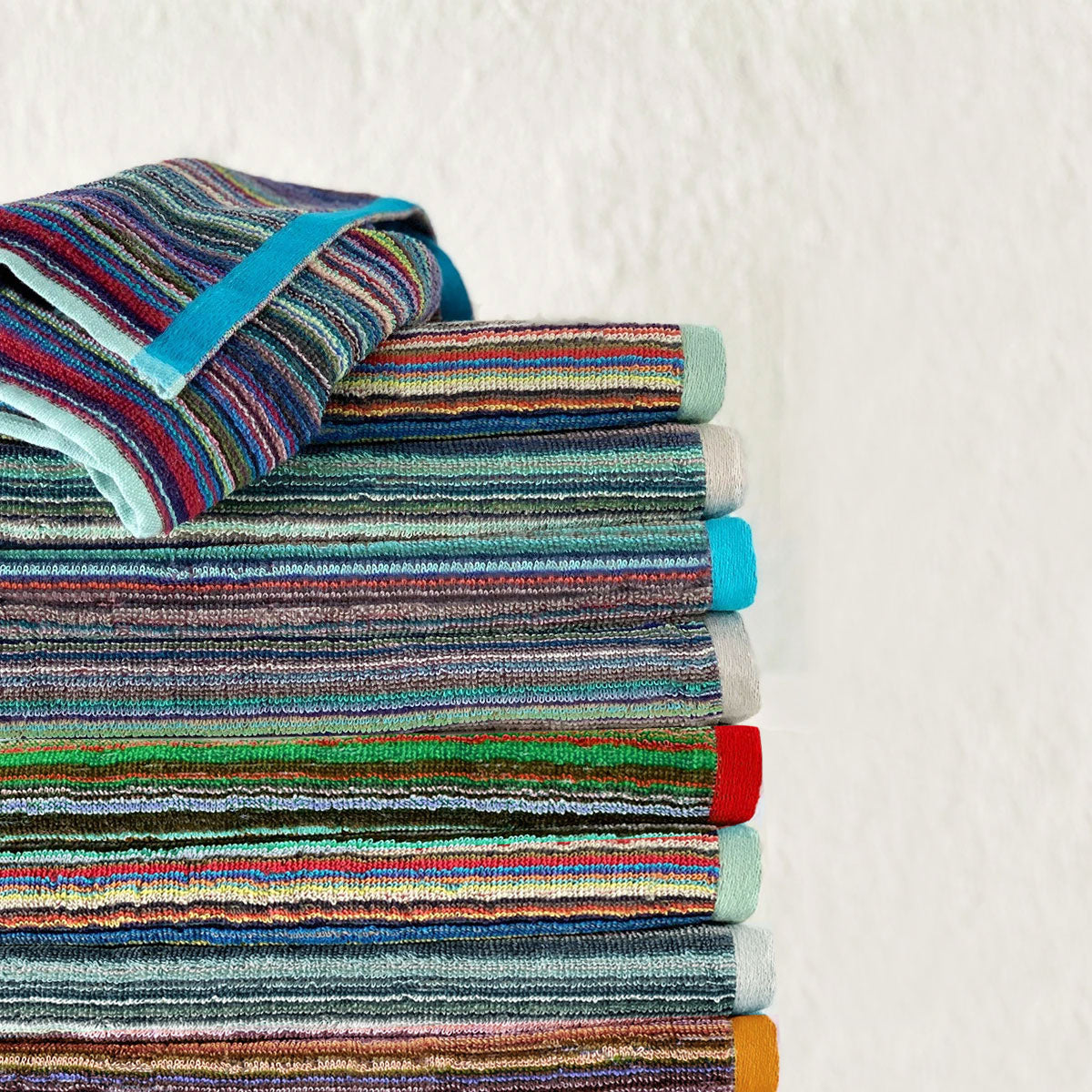 J.Elliot Home Set of 4 Random Pick Colours Utility Towels