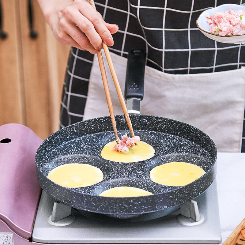 Justcook 24cm 4 Mold Non-Stick Egg Cooker Frying Pan - Black