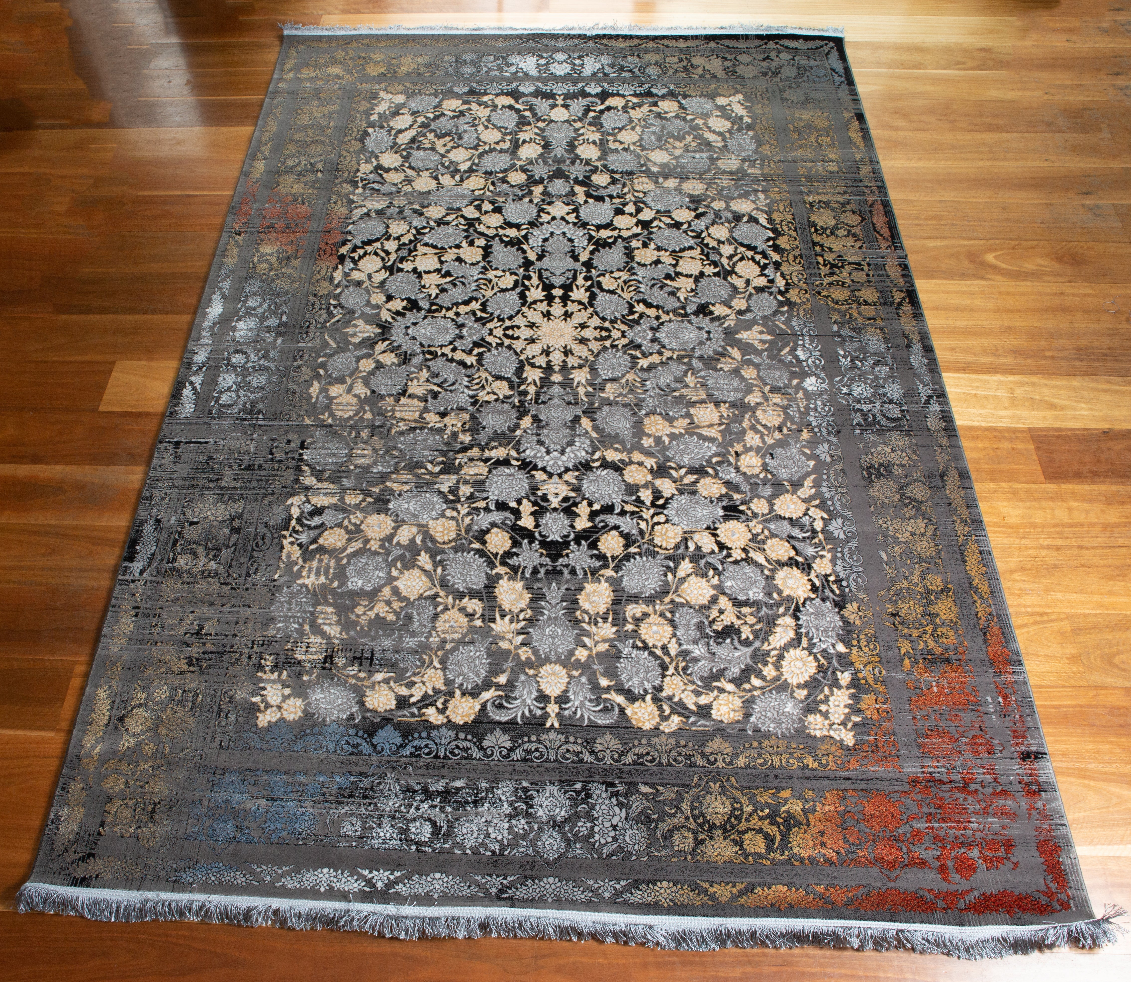 Persian Ariadne Rug 1.6x2.3m