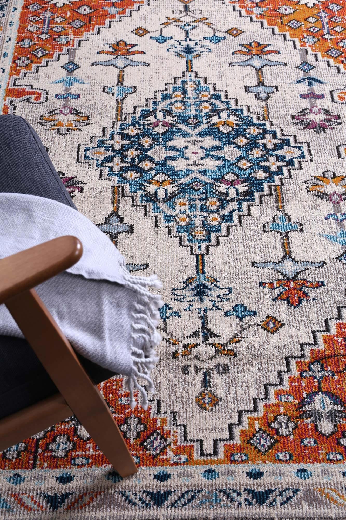 delicate-rebecca-multi-rug